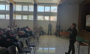 Презентирани можностите за воена кариера пред учениците во Делчево