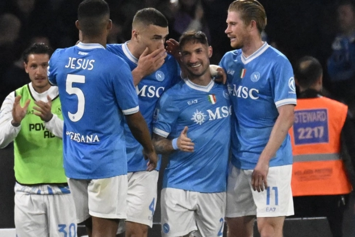 Napoli beat AC Milan to go second while Villarreal sink at Girona