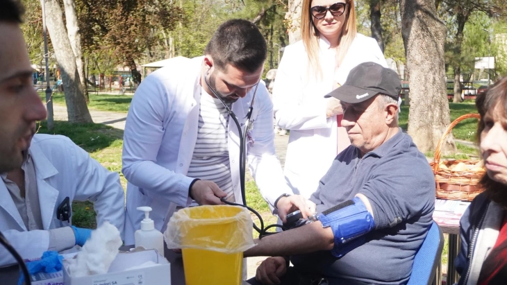 Бесплатни превентивни прегледи за жителите на Кисела Вода по повод Светскиот ден на здравјето