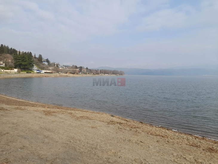 Со струја од пловечки фотоволтаици ќе се управува со акумулацијата Паљурци и хидросистемот „Ѓавато“ на Дојранско Езеро, прв ваков проект на Балканот