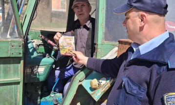 Теренска едукација во Берово за превенција од шумски пожари