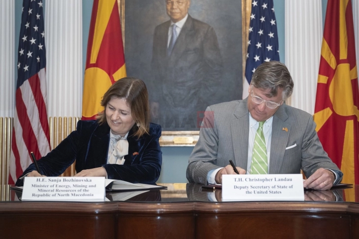 Bozhinovska dhe Landau nënshkruan memorandum për avancimin e sigurisë energjetike - energjia bëhet çelës i partneritetit strategjik me SHBA-në