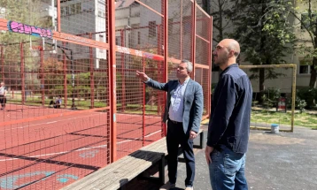 Герасимовски: Целосна реконструкција на детското игралиште во Дебар Маало,  побезбедна игра за младите 