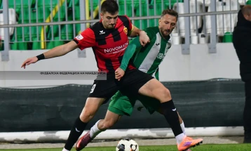 ПМФЛ: Дербито во Битола без голови