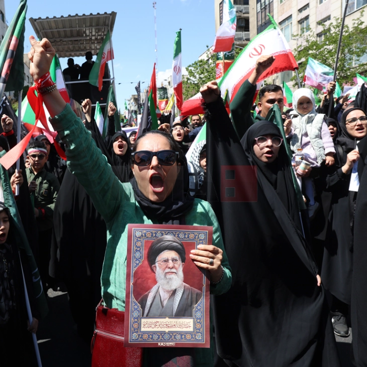 Iranianët shënojnë 40 ditë nga vdekja e ajatollahut Ali Hamenei