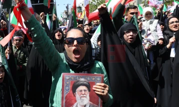 Iranianët shënojnë 40 ditë nga vdekja e ajatollahut Ali Hamenei