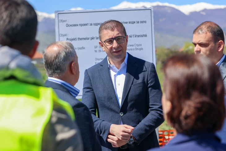 Mickoski: Projekti në Vranishtë thyen stereotipin se politikanët mendojnë vetëm për veten e tyre, e jo për qytetarët