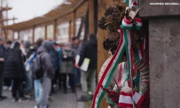 Избори во Унгарија, МИА во Будимпешта: Власта предупредува за можни инциденти по изборите, опозицијата мобилизира набљудувачи