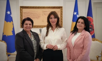 Ushtruesja e detyrës presidentja Haxhiu emëron Vasfije Krasniqi Godmanin dhe Shyhrete Tahirin të deleguara të posaçme për çështjen e të mbijetuarave të dhunës seksuale gjatë luftës