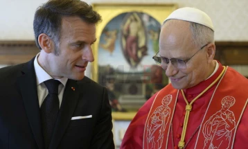 Макрон се сретна со папата Лав Четиринаесетти во Ватикан