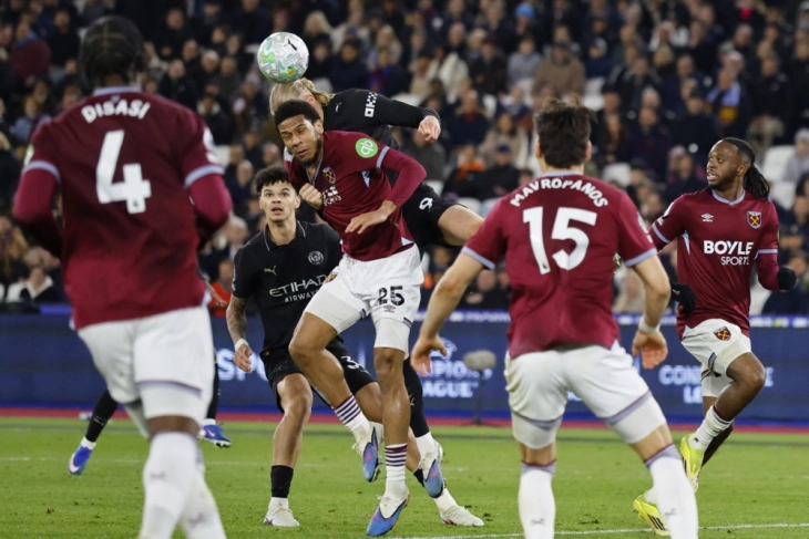 West Ham thump Wolves to dump Tottenham into the bottom three