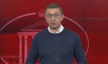 Мицкоски: Очекуваме дизелот да поевтини за 2,5 , а  бензините за 1,5 денари