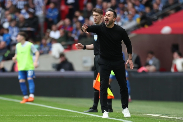 Де Зерби: Мислам дека не сум подобар од Франк или Тудор