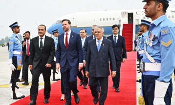 US, Iran begin peace talks in Pakistan amid hopes of deal