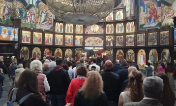 Воскресна богослужба - Второ Христово воскресение во Соброрниот храм „Св. Климент Охридски“