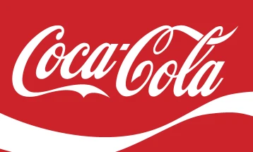 Иако се повлече од пазарот, „Кока-кола“ го регистрираше својот бренд во Русија