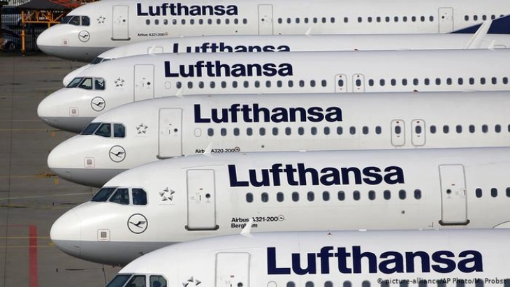 Hundreds of Lufthansa flights scrapped as pilots begin two-day strike