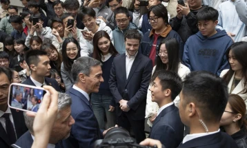 Sançezi në Pekin: Kina duhet të luajë rol më të madh në ndaljen e luftës në Iran