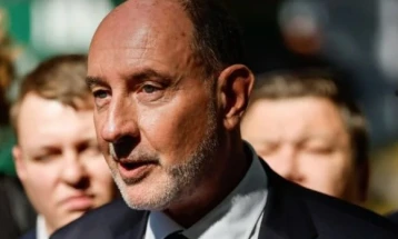 Пјер де Гол: Ароганцијата на САД ќе доведе до пораз на републиканците во ноември