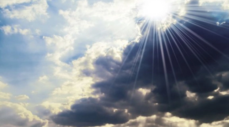 Weather: Cloudy with sunny spells; high 22°C