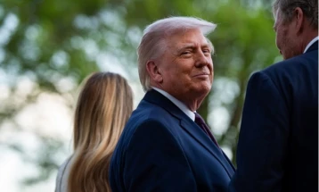 Трамп: Во следните два дена се можни преговори со Иран