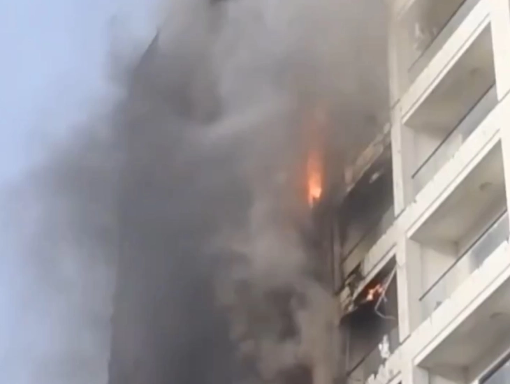 Најмалку 11 повредени во пожар во Тирана