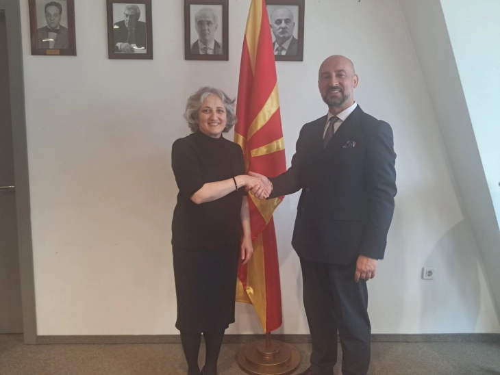 Средба на јавниот обвинител на РСМ, Савески, со холандската амбасадорка Џанел