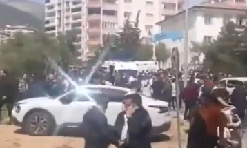 Чифчи: Девет лица, меѓу кои осум деца, се убиени во средното училиште во турската покраина Кахраманмарас