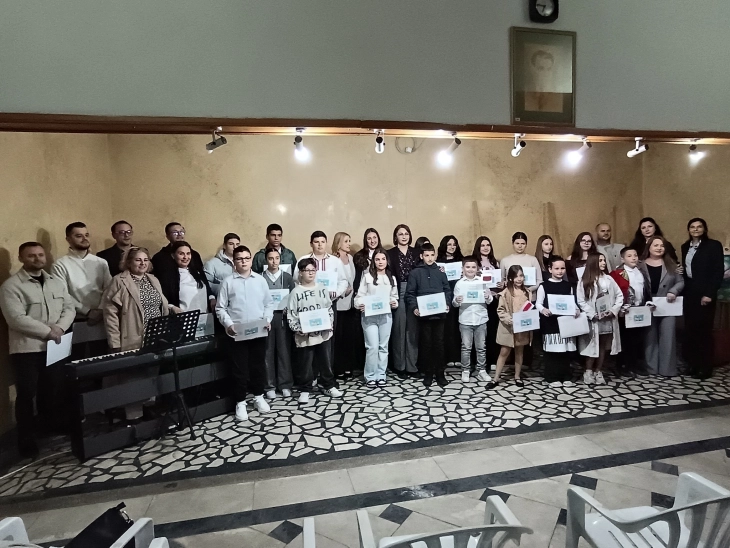 Во Кочани одбележан Светскиот ден на уметноста