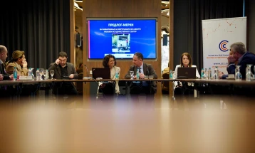 Алиу: Засилени антикорупциски мерки и поголема транспарентност во јавните набавки во здравството