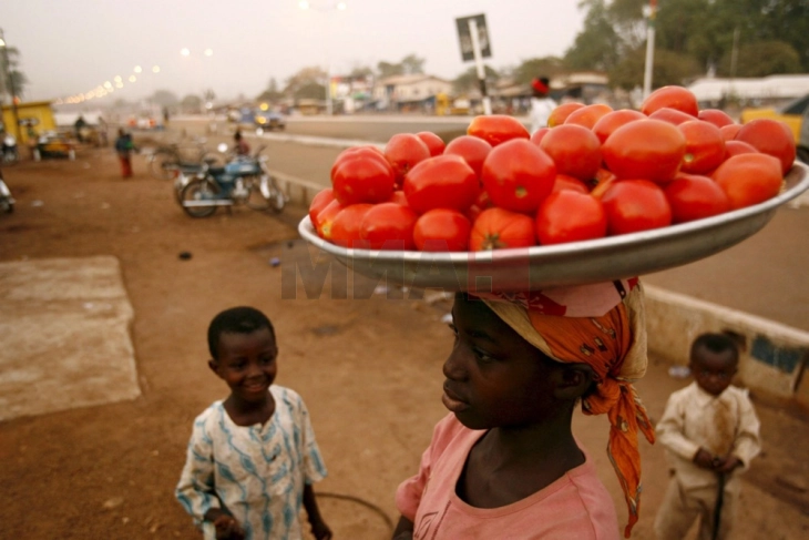 Во Гана спасени 305 граѓани од Западна Африка, од кои 113 деца, во операција против трговија со луѓе