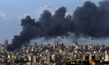 Të paktën 11 persona kanë humbur jetën në sulmet izraelite në Libanin jugor