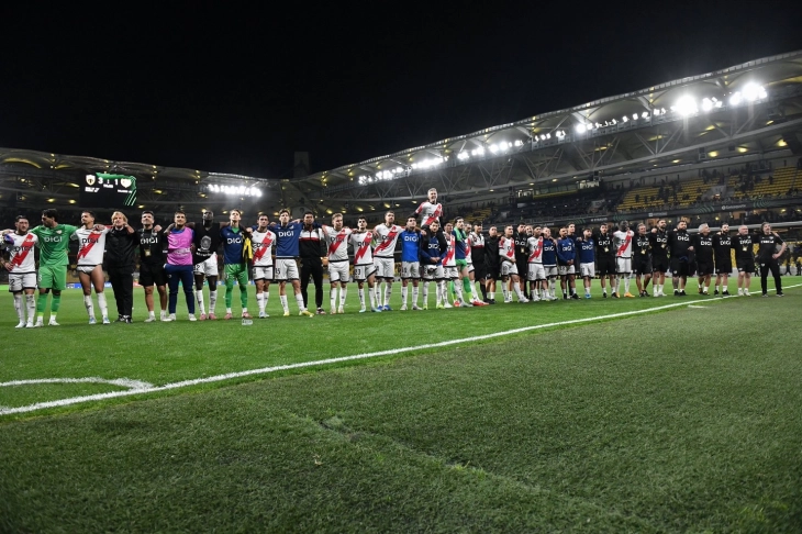 Strasbourg storm back to deny Mainz; Shakhtar, Palace and Rayo joy