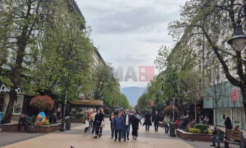 МИА на изборите во Бугарија: Софија помеѓу билборди и кафе - град што дише подлабоко, но зборува потивко