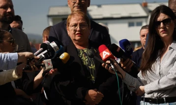 Janevska: Po ndërmarrim masa për t’i mbajtur të rinjtë, emigrantë tashmë po kthehen në Maqedoni