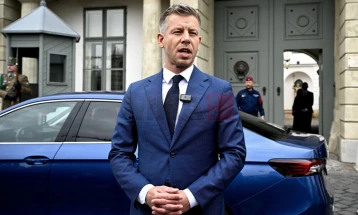 Magjari: Po shkatërrohen dokumente nga qeveria në largim e Orbanit