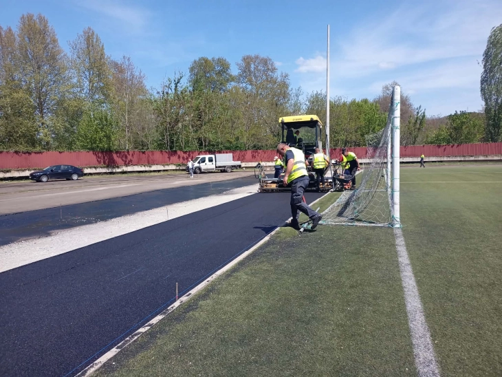 Се реконструира Атлетската патека на Градскиот стадион во Велес