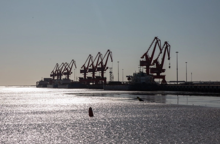 US issues new waiver allowing Russian oil sales