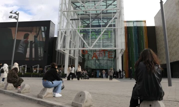 Дојави за бомби во Ист гејт и Дајмонд, МВР врши проверка во трговските центри