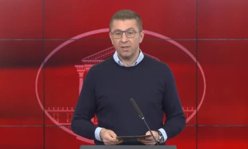Mickoski: Maqedonia ndër tri shtetet evropiane me masat më voluminoze kundrejt goditjeve të çmimeve, pritet ulje e re e çmimeve të karburanteve