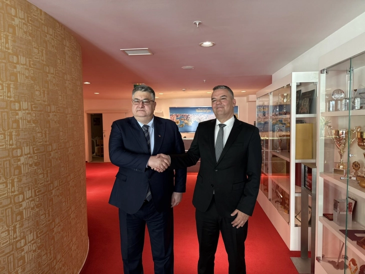 Македонија и БиХ ја продлабочуваат соработката: билатерална средба помеѓу Минчев и Буноза 