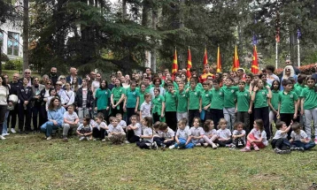 Siljanovska Davkova hosts 150 schoolchildren to launch youth health initiative