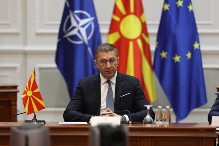 Мицкоски: Реформската агенда повеќе не е само план на хартија, дава конкретни резултати 