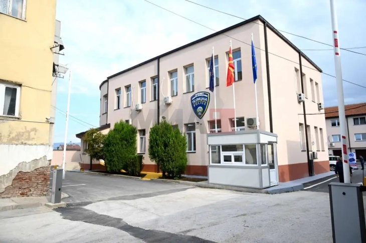 Контрола во центарот на Куманово: затекнати 17 малолетници во доцните часови