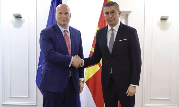 Мицкоски - Витакер: Заедничко дејствување како одговор на современите безбедносни закани