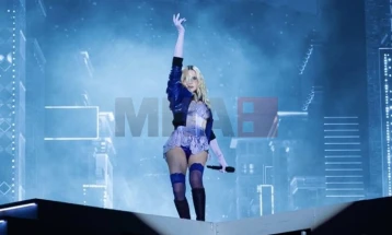 Madona ka ofruar shpërblim për kostumet e zhdukura pas performancës në Koaçela