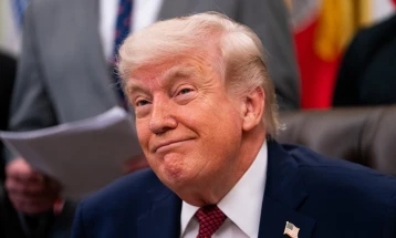 Trampi: SHBA-ja është e gatshme për aksion ushtarak kundër Iranit