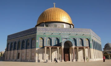 Израелски доселеници упаднаа во комплексот на џамијата „Ал Акса“