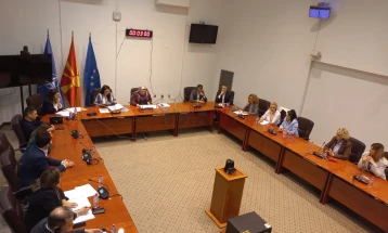 Седница на собраниската Комисија за социјална политика, демографија и млади