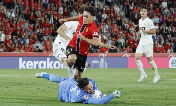 Димитриевски со седум одбрани најзаслужен за бодот на Валенсија